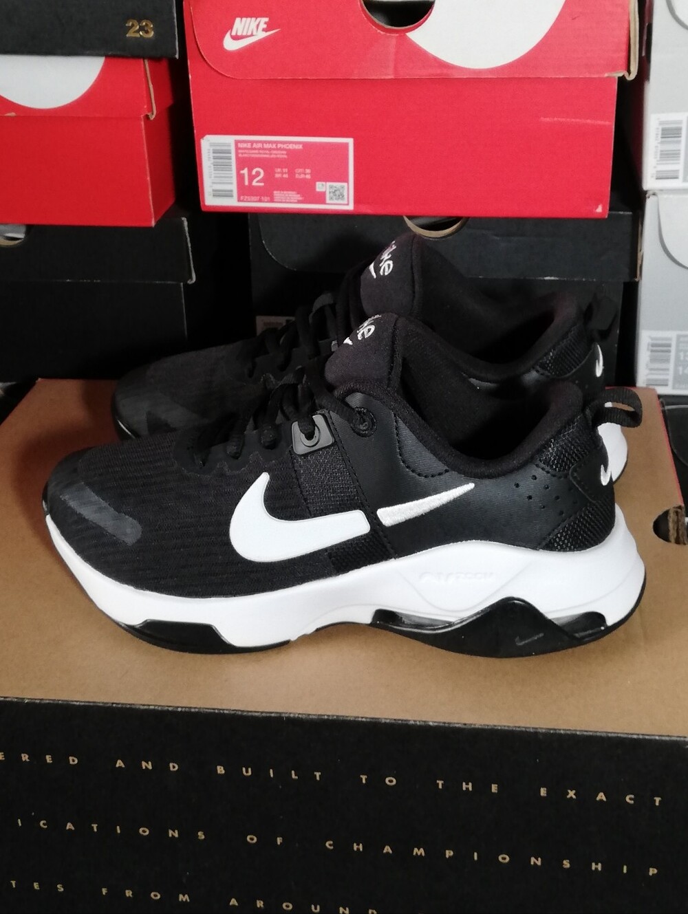 NIKE AIR ZOOM BELLA 6 WOMEN US SIZE 7 MINT COND - Picture 10 of 10